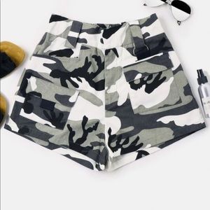 High Waisted Camo Cargo Shorts
